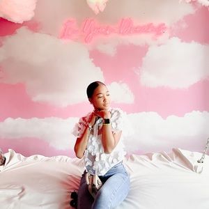 Meet your Posher, Marianys